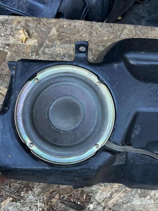 Динамик сабвуфер bose mercedes w210 2108203902