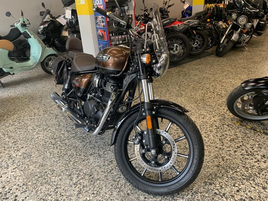 Royal Enfield Meteor 350, Apenas 251 Kms, Absolutamente como Nova.