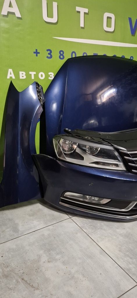 Бампер  морда Volkswagen Passat B7 LH5X