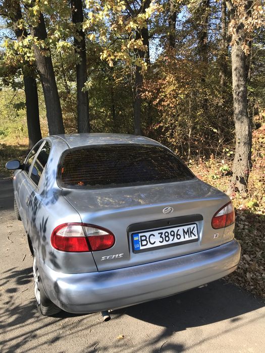 Автомобіль Заз Део Сенс