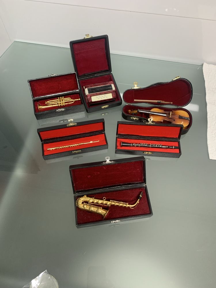 Instrumentos Musicais Decorativos