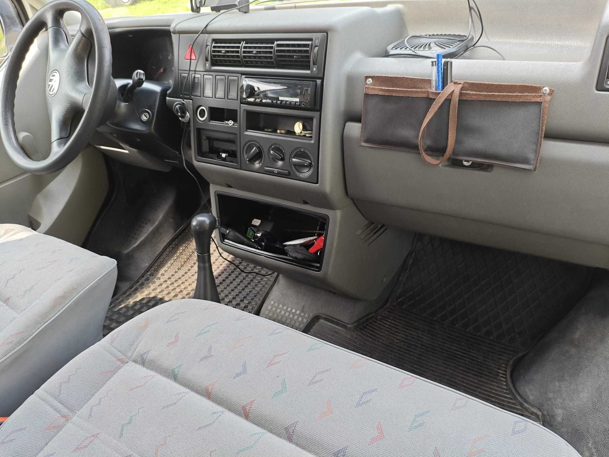 Stan idealny! VW Transporter T4 2.5 TDI, przebieg 275tys., 2001 rok
