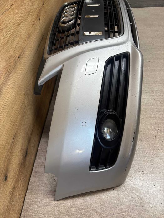 Zderzak przedni audi a3 8p II lift 4xpdc kolor lx7w