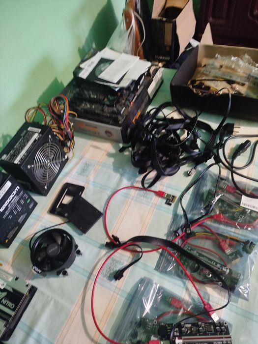 Запчастини до комп'ютера