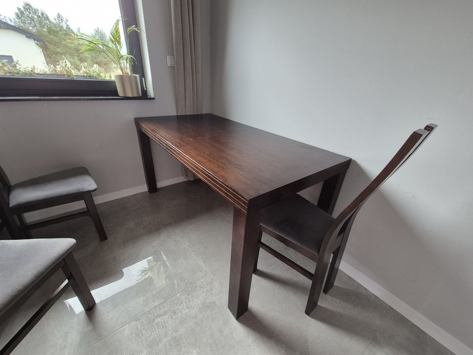 Duży stół rozkładany + 6 krzeseł