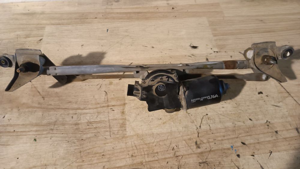 MOTOR / SISTEMA LIMPA VIDROS MAZDA 6 GG GY 02-07 - 849200-2390