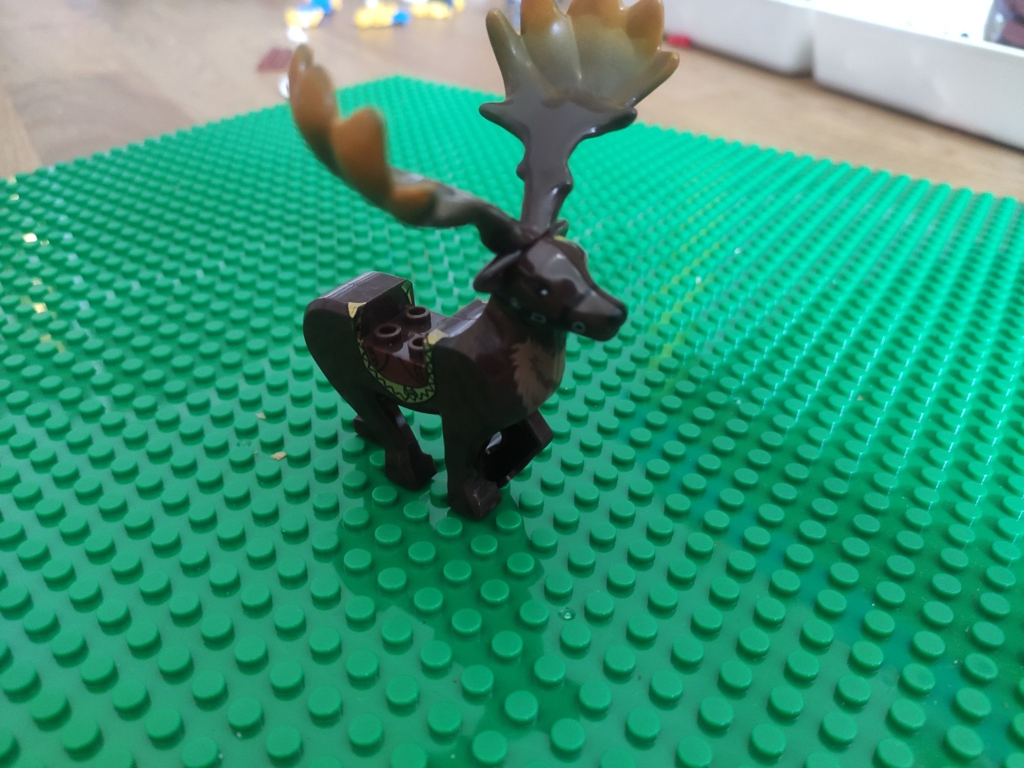Renifer figurka kompatybilna z klockami lego