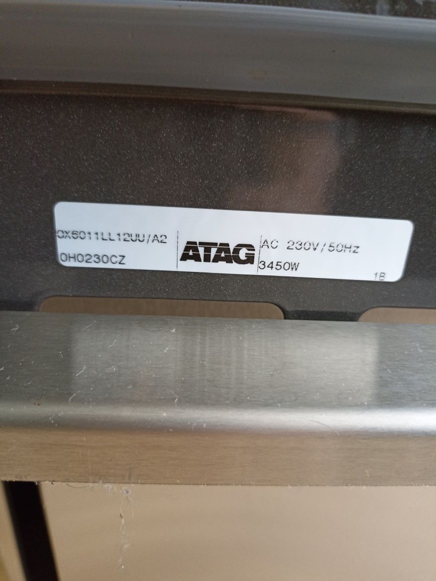 Духовий шкаф  електричний Atag