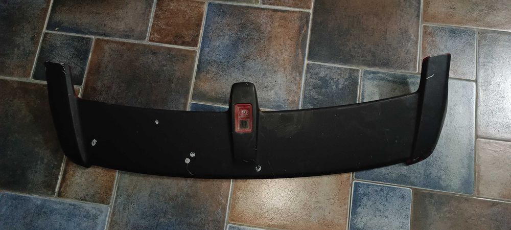 Honda cr-v (crv, црв) 3 (до рест.) спойлер на ляду багажника б/в