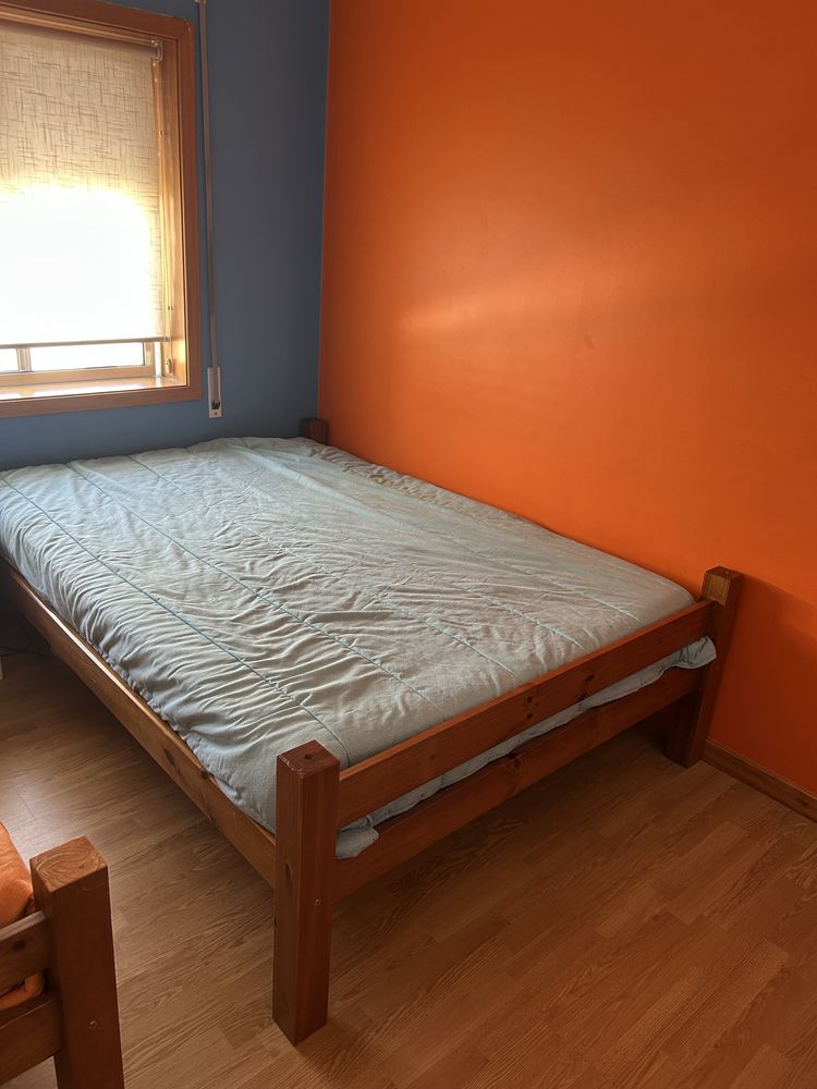 Cama madeira maciça
