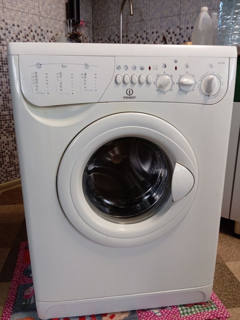 Indesit на запчасти