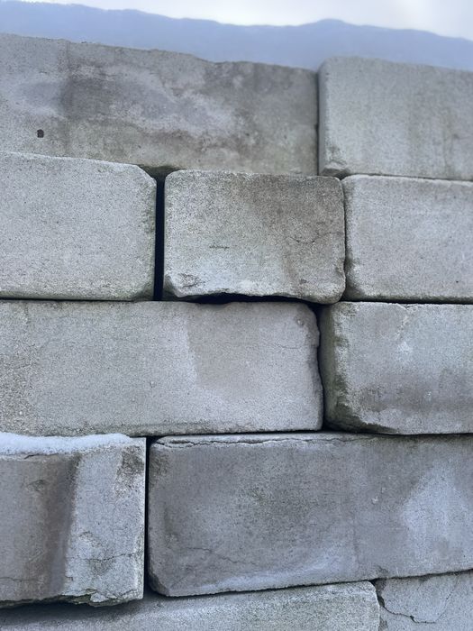 Продам кирпич б/у