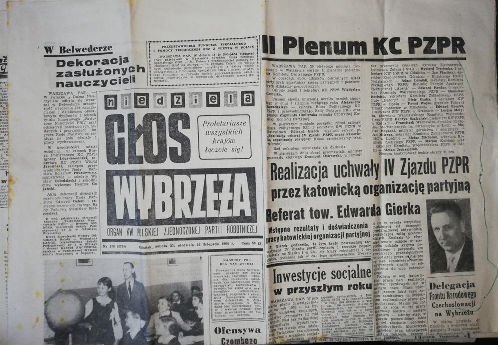 PRL. Stara gazeta z datą urodzenia, Głos Wybrzeża, Dziennik Bałtycki.