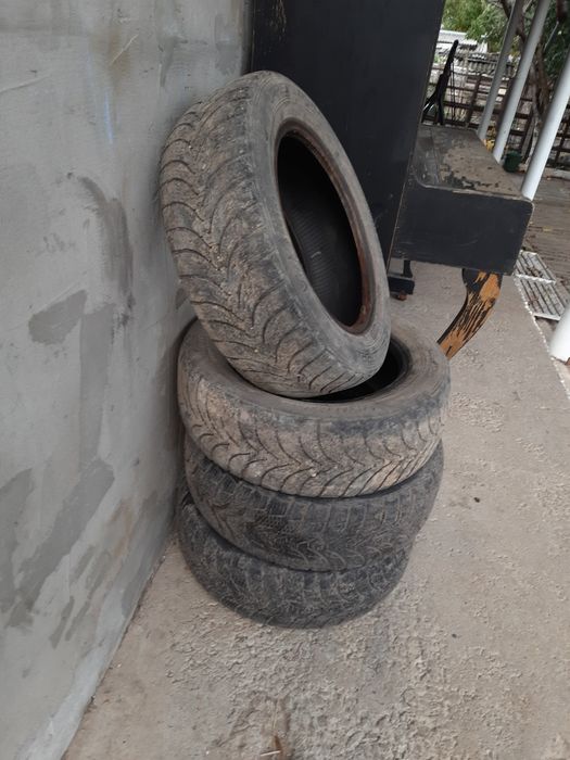 Продам резіну по 250 грн