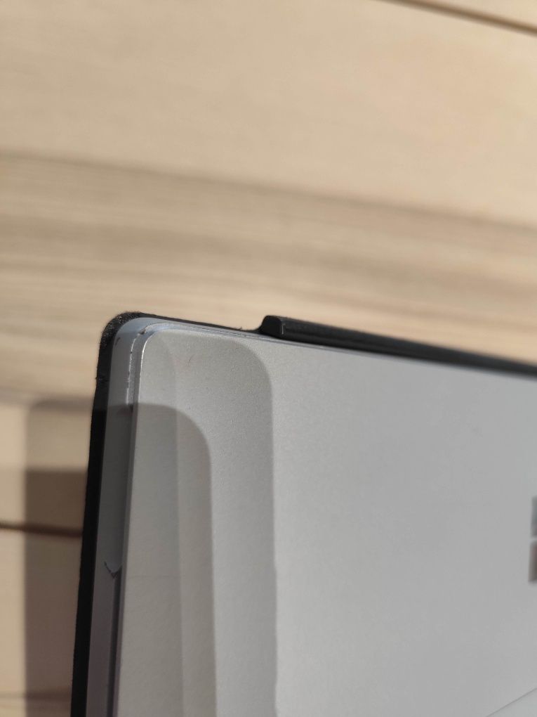 Microsoft Surface 4 Pro i5 , 8gb, 250gb com oferta de adaptador