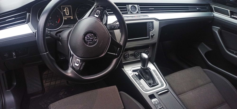 Продаж Passat B8 1.6 TDI 2016 року