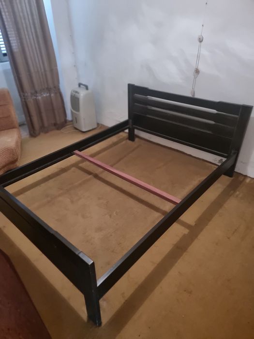 Cama de Casal Antiga