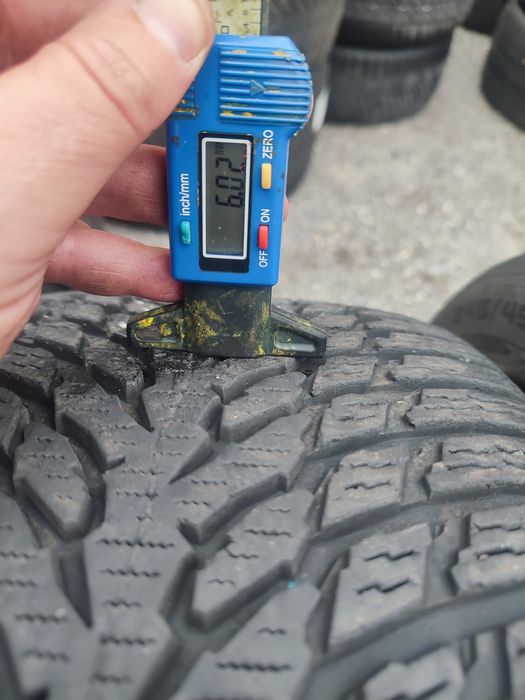 Komplet opon Nokian Tyres WR SnowProof 245/45/18 100V