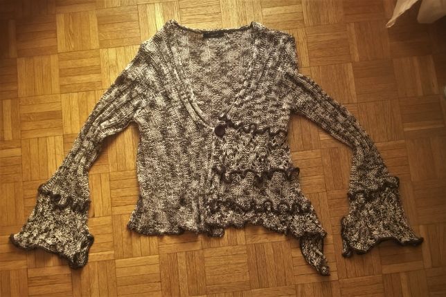 Brązowy, asymetryczny sweterek b.young, rozmiar 38