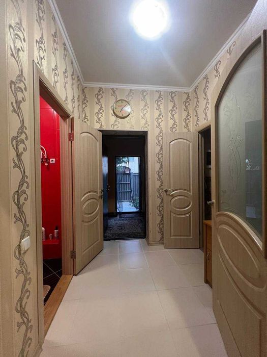 Продаж дуплекса з ремонтом та меблями. 7-9 км. від метро.