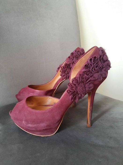 Sapatos bordeaux Zara 39 com plataforma