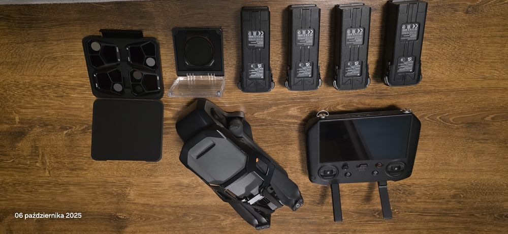 DJI Mavic 3 Pro 4 Baterie + kontroler RC Pro Mega zesraw GWARANCJA !!