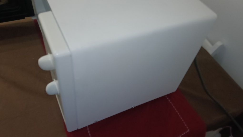 Mikrofalówka LG 700W MS-197H/01