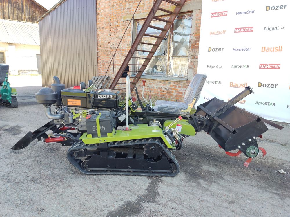 Мінітрактор DOZER-35