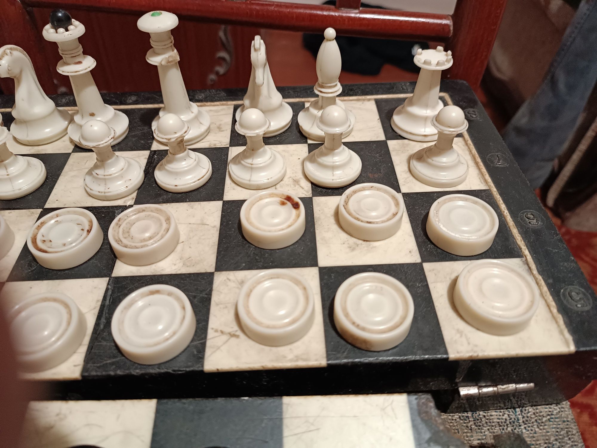 Продам Шахи і шахмати