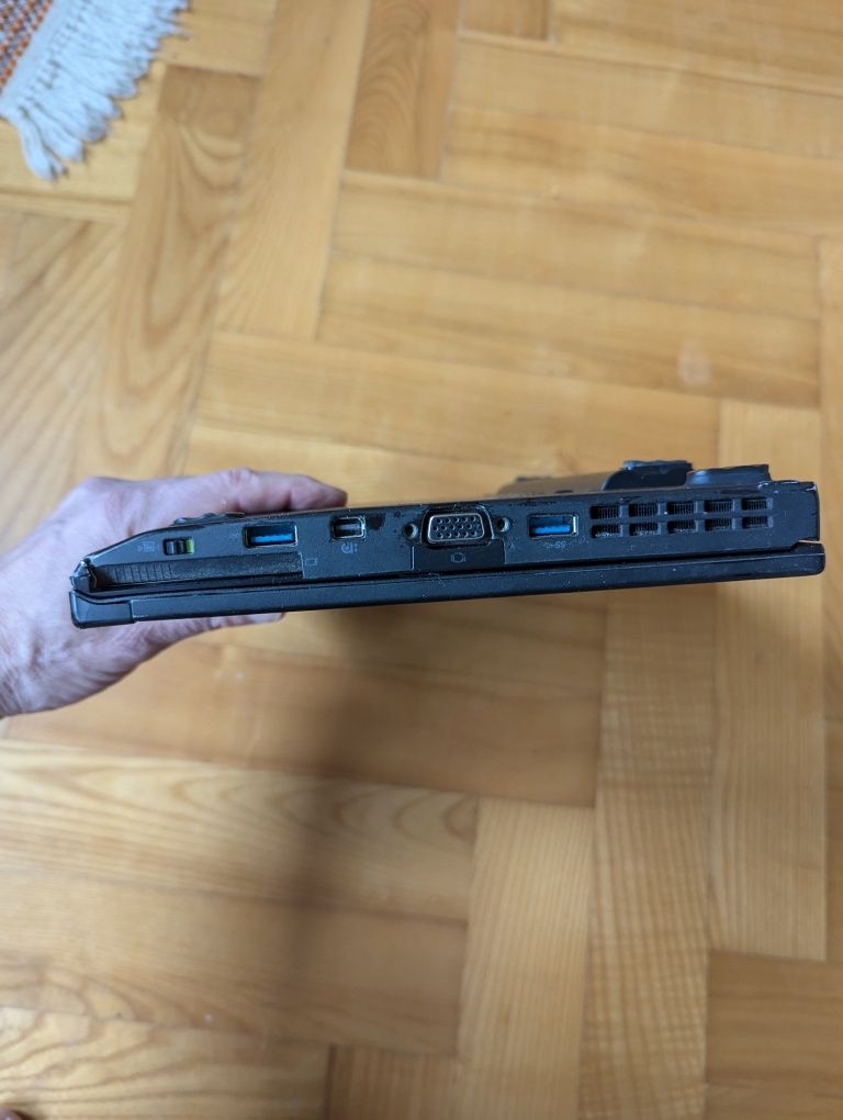 Lenovo x230 . 3 generacji