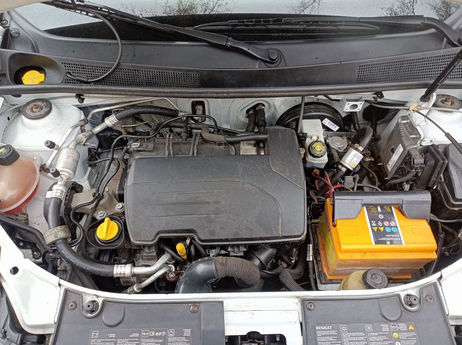 Продам Рено логан 2