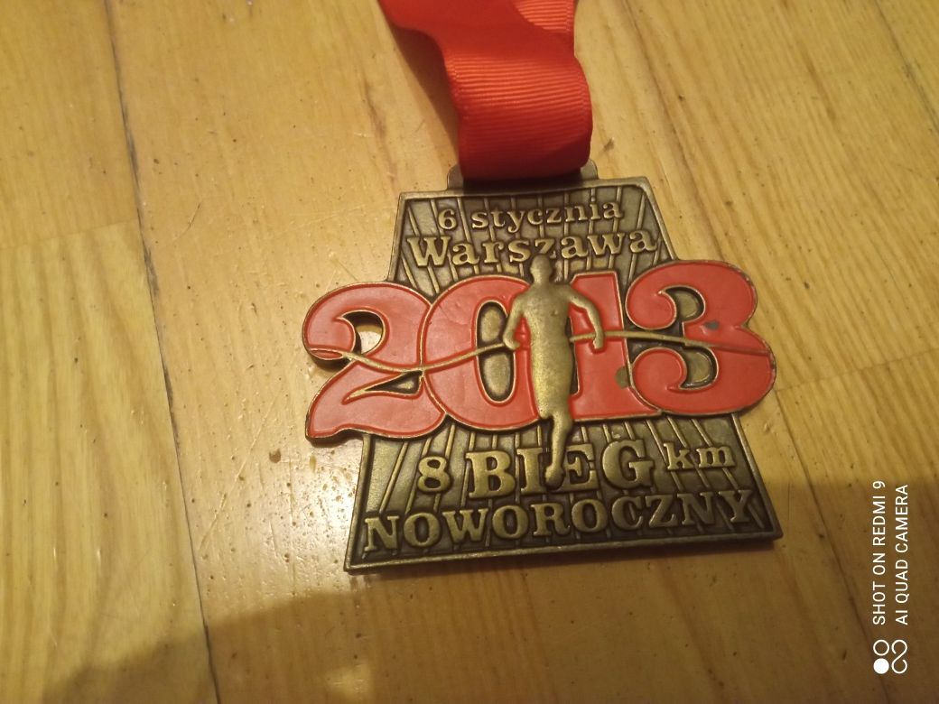 Medal 8 bieg noworoczny