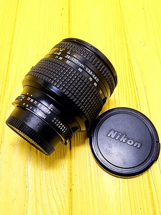 Nikon 24-120mm 1:3.5-5.6D AF Nikkor
