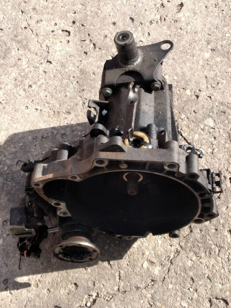 Caixa Velocidades VW POLO MPI 1.0i, 1.4i Gasolina Modelo 6N2 2001