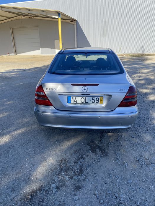 Mercedes E270 a mais top