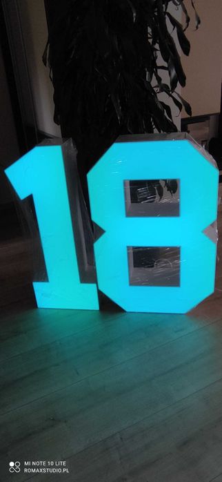 Cyfra 18 LED rgb