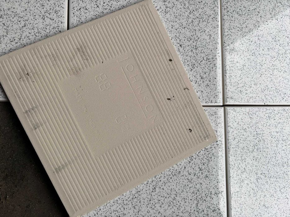 > płytki ceramiczne białe szare 15x15 mozaika wzór struktura ścienne