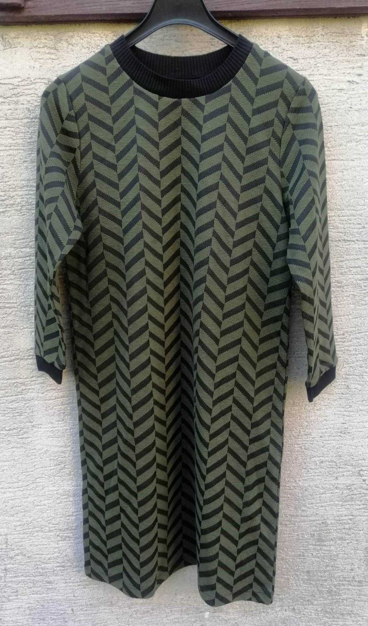 Prosta klasyczna sukienka mini  32/34/36 bawełna