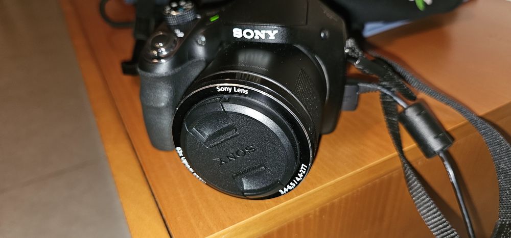 Sony cybershot DSC-H400