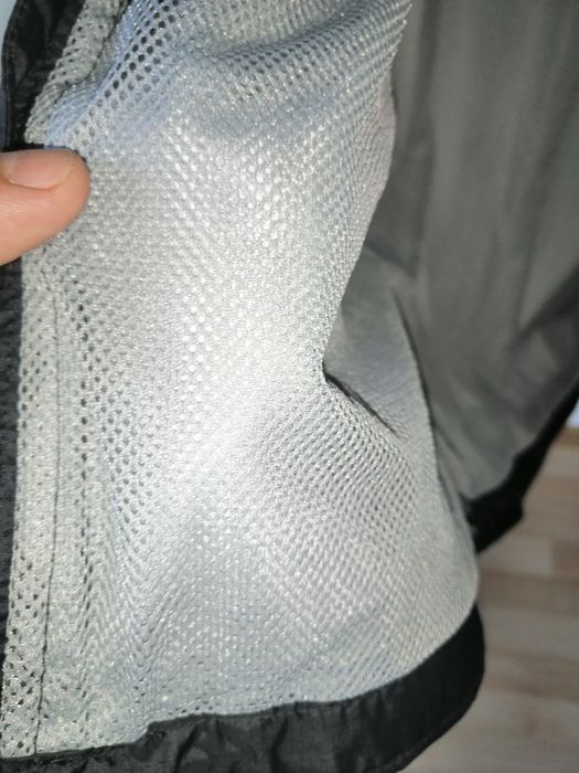 Чоловіча куртка вітровка Under Armour size S