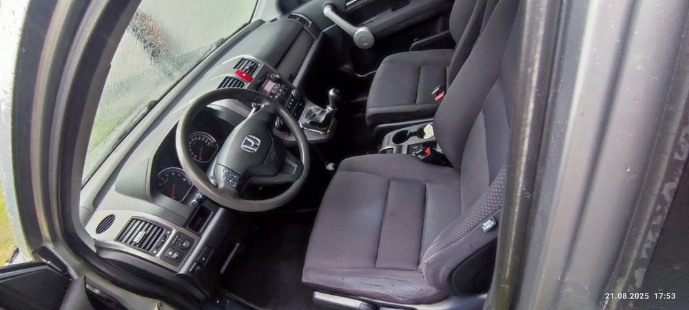 Продам Honda CR-V