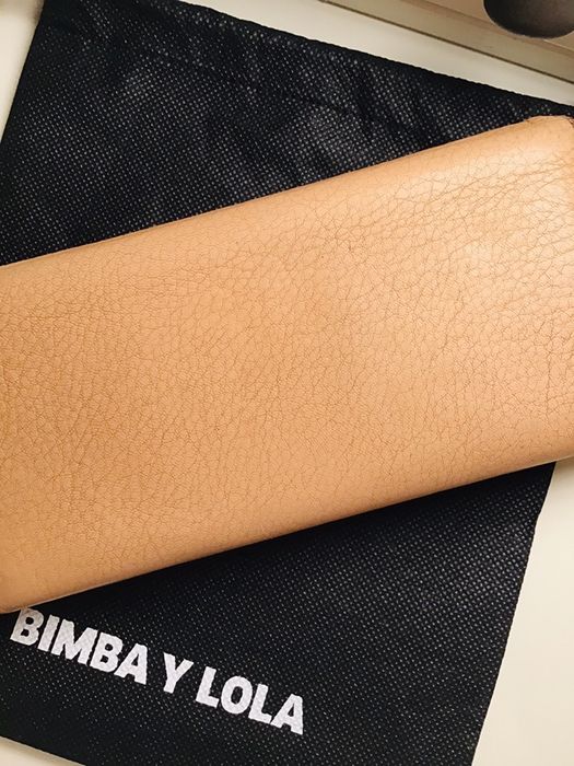 Carteira pele Bimba e Lola