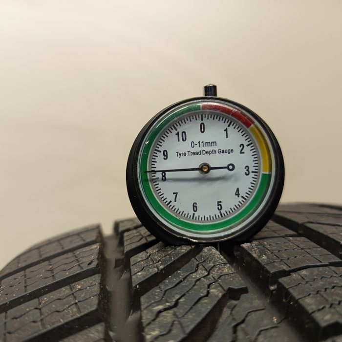 235/45R17 Continental WinterContact Ts 870p