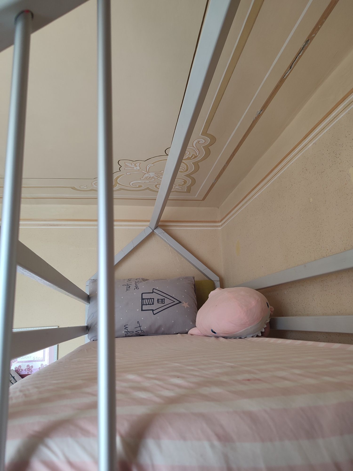 Ліжко горище з робочим місцем та з матрацом