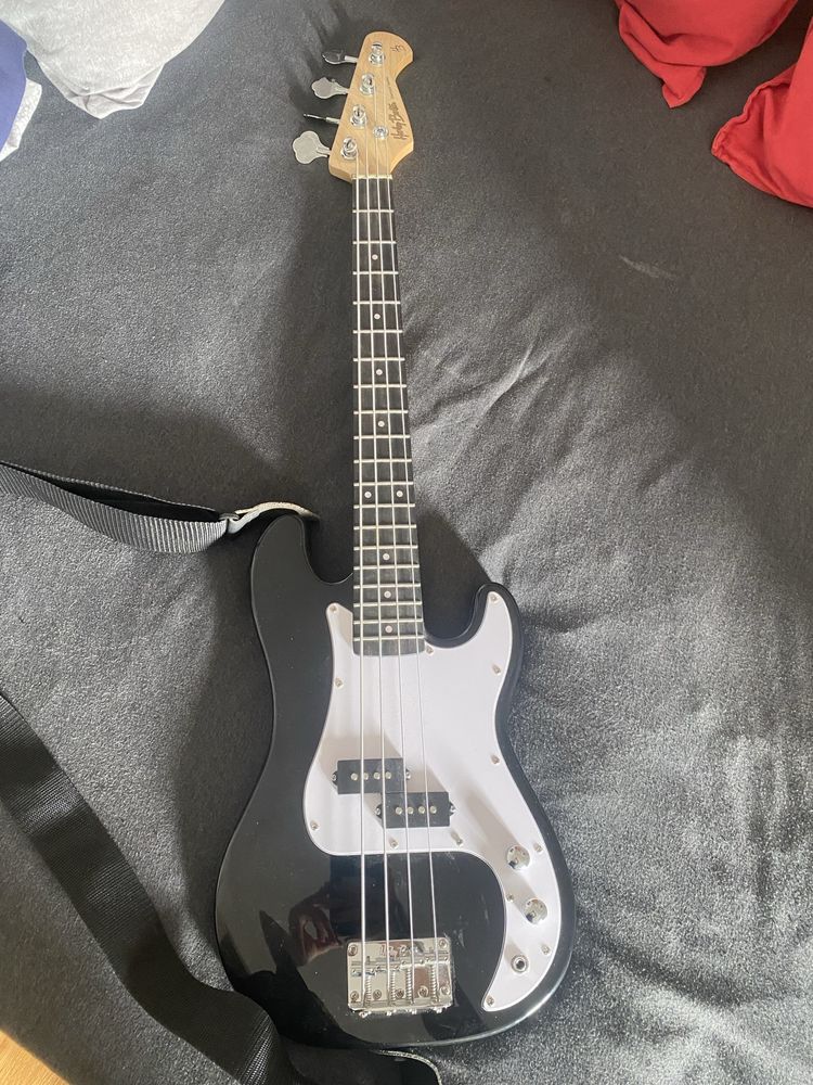 Harley Benton PB-Shorty Bass