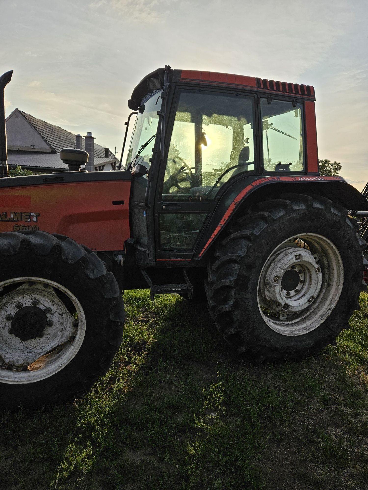 Sprzedam traktor waltre 6600