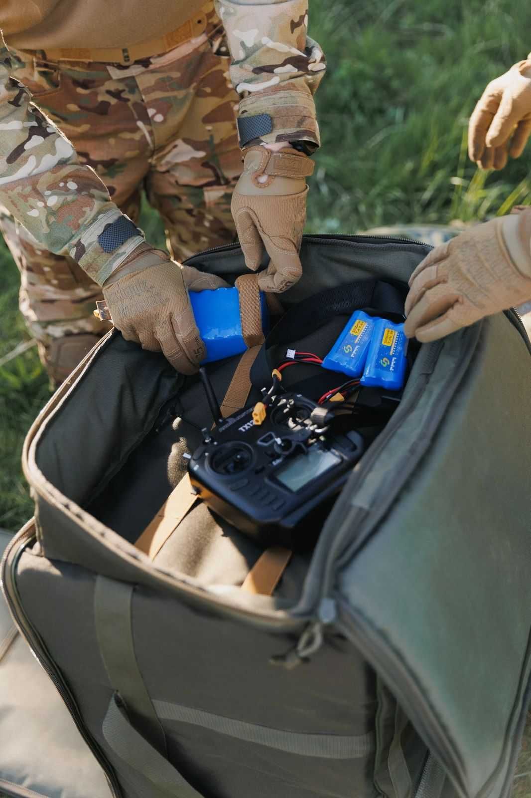 Спеціалізована сумка рюкзак для перенесення або зберігання фпв дронів