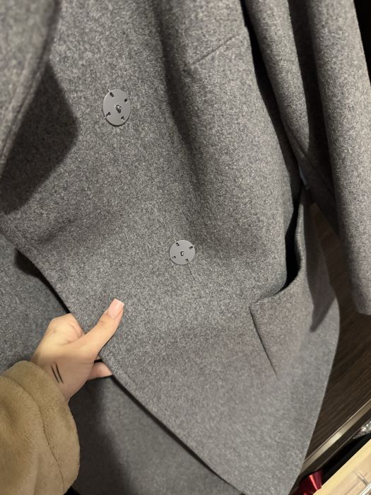 вовняне пальто сіре