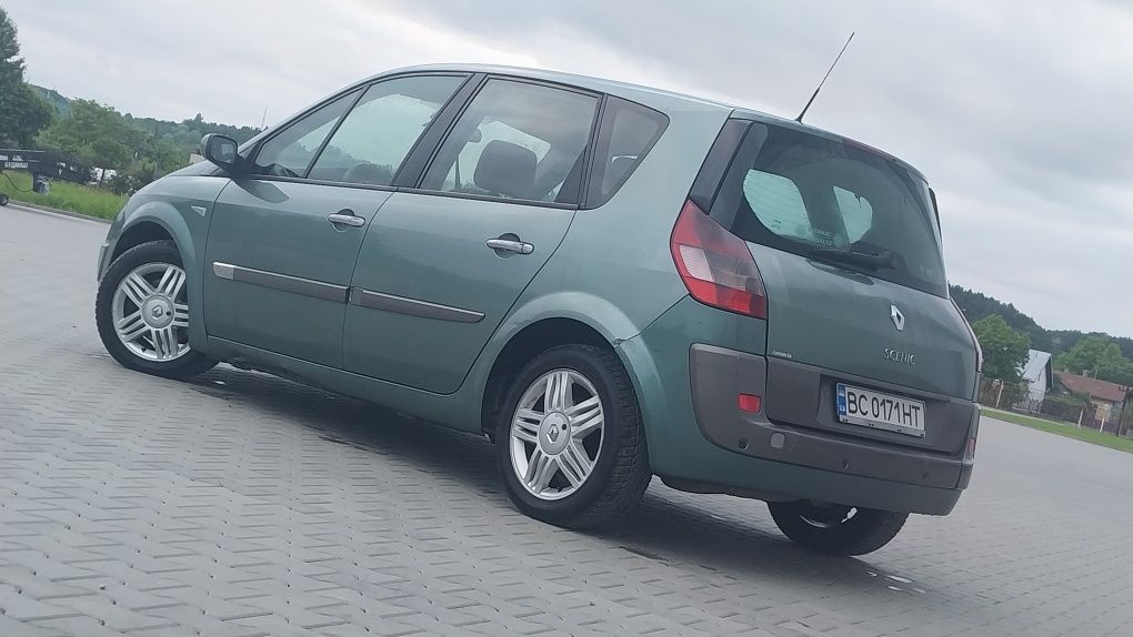 Renault Scenik 2