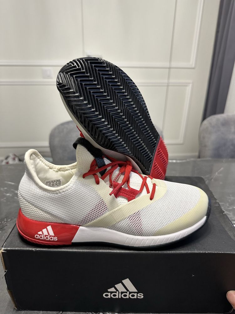 Женские теннисные кроссовки Adidas adizero defiant bounce w (CM7745)